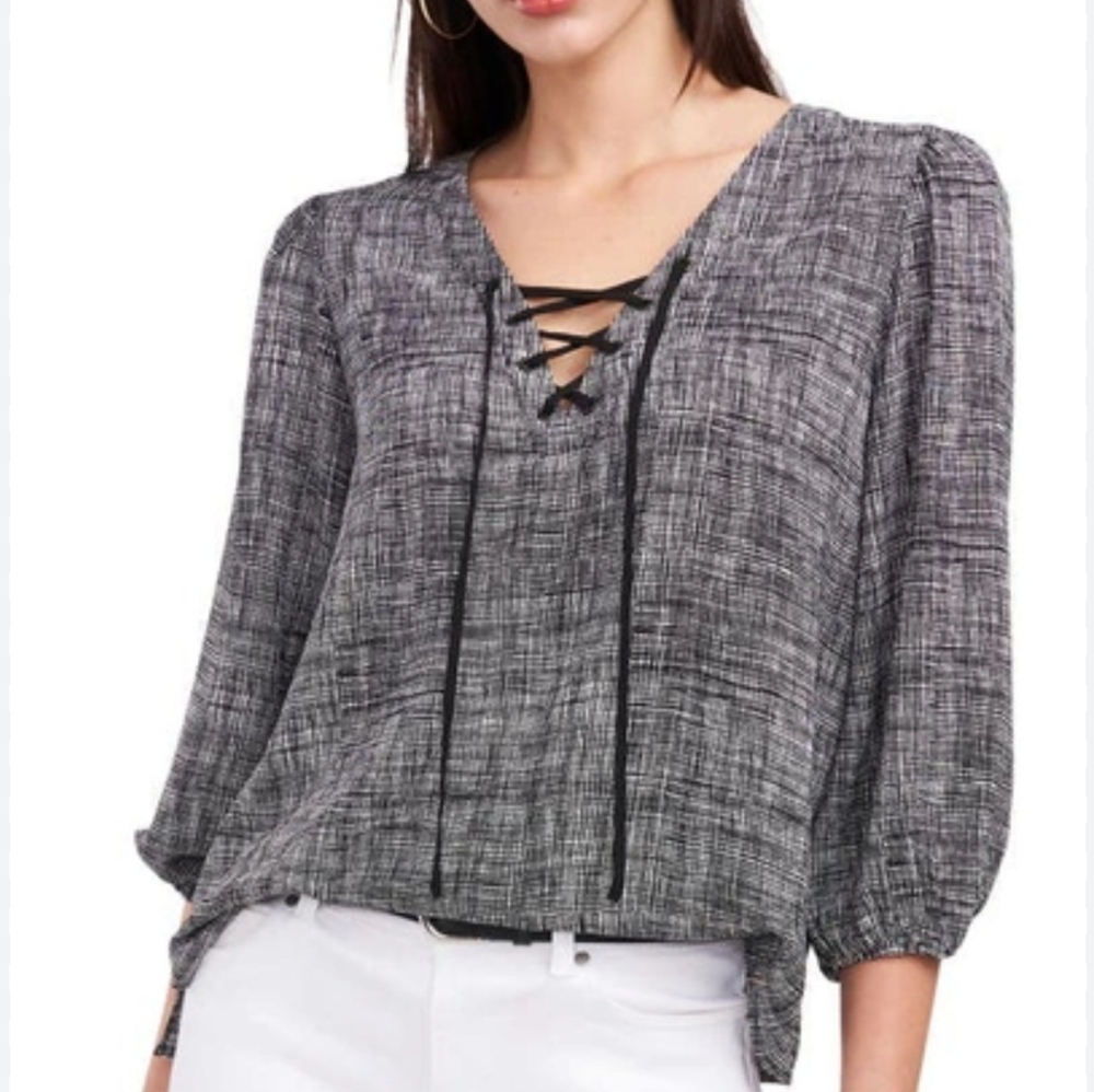Vince Camuto lace up top, size XXS